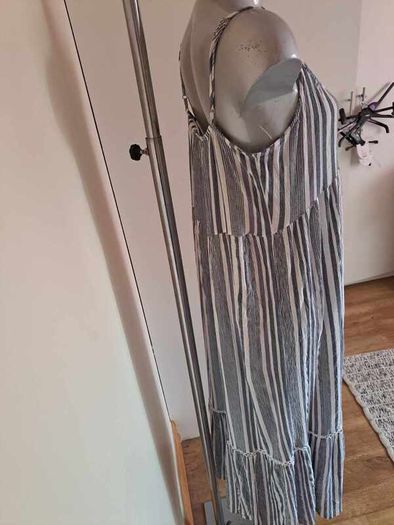 Brand new Strappy maxi summer dress by Very size UK14/16 EU42/44 Postage included