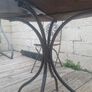 garden table Image 3