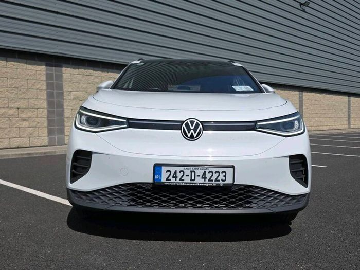 VW ID 4 Pro Plus 286HP Panoramic Roof