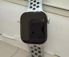 Apple Watch 11, 42mm
