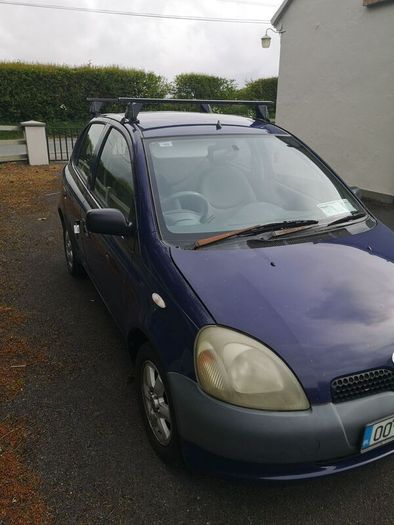 Toyota yaris 1,0  2000y good condition