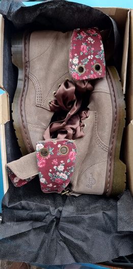 Dr Martens brand new