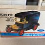 Ford Model T Delivery Van ERTL Scale 1/25 Image 5