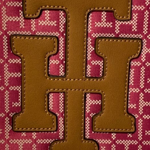 Brand new Tommy Hilfiger IPad 11inch Pink Case cover  Postage included