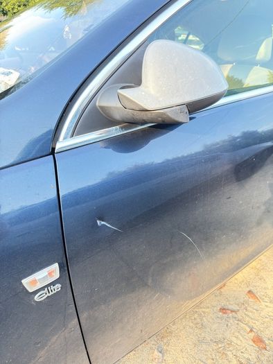 Insignia 4 breaking