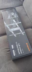 TV wall mount bracket