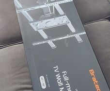 TV wall mount bracket