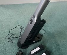 Shark cordless handheld vaccuum