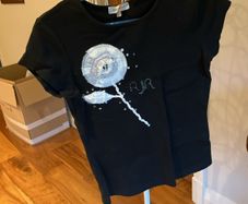 Black T shirt