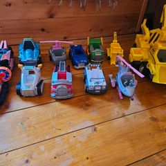 Paw patrol vehicles and character bundle