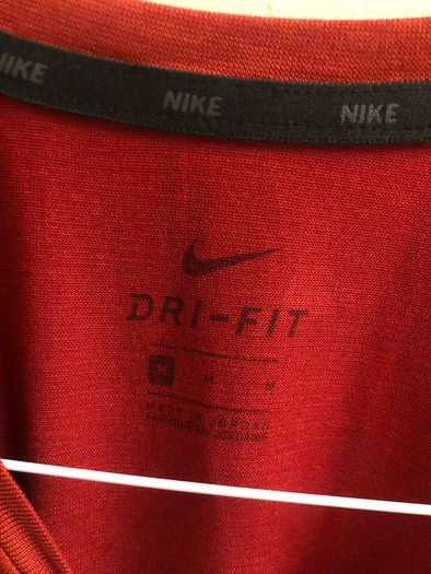 Nike T-shirt (medium)
