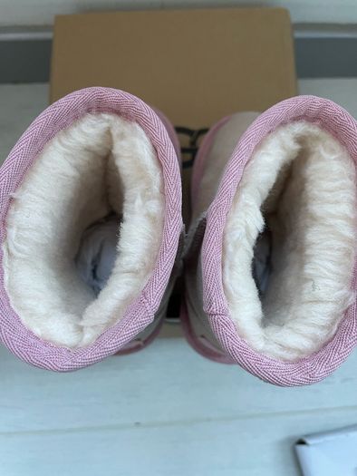 Girls Pink Metallic Classic Uggs - Excellent Condition