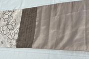 Table Runner