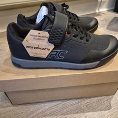 Mountain Bike Shoes UK 9