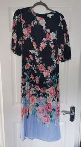 Dresses mainly, 14.