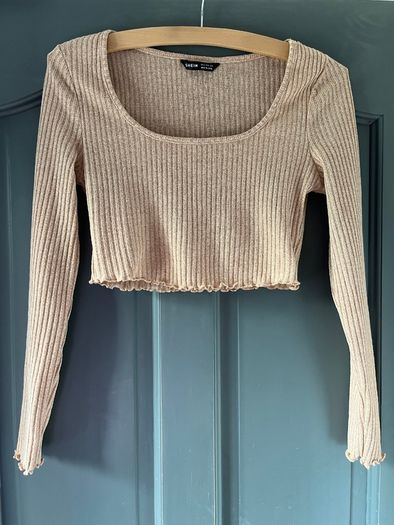 BNWOT SHEIN ladies crop top size 6
