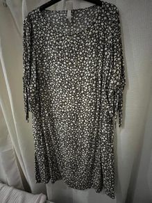 H&M Dress