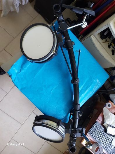 YAMAHA DD-65 Digital Percussion and Fame DD602 V2 Electronic Drum Kit and MS20 Music Stand plus all accessories