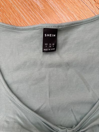 Shein Green cropped t shirt top Size Small
