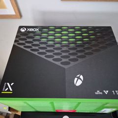 Xbox Series X 1TB Bundle