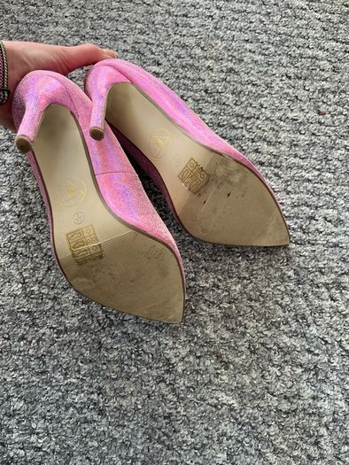 Missguided Pink