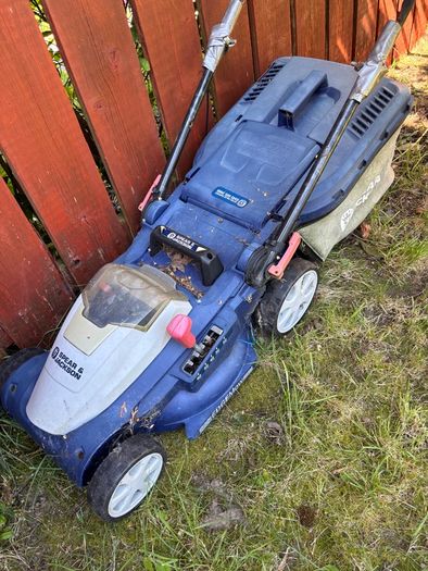 Lawnmower