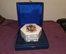 Royal Doulton P&O Cruises Canberra World Cruise 1989 Commemorative bonechina Box