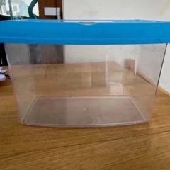 Small Fish Tank / Pet Carrier