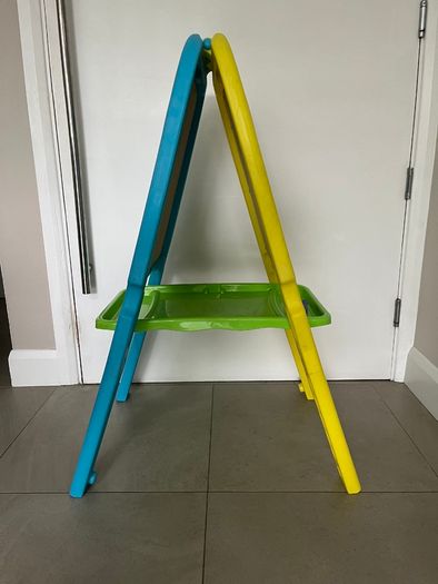 Art Easel - magnetic board and blackboard
