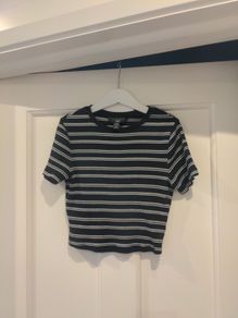 Girls tshirt