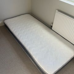 Single mattress