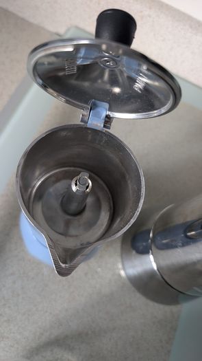 Bialetti Moka pots X 2 and jar