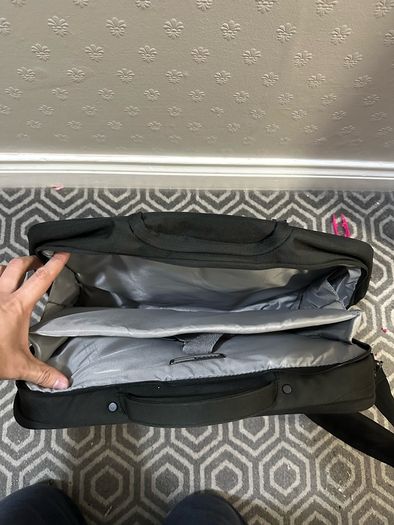 laptop bag trolley with some extra space