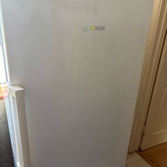 Bosch larder fridge - price drop