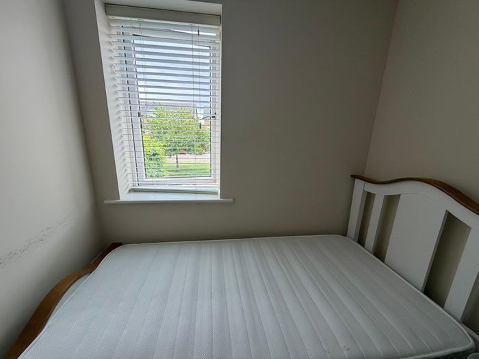 Single bed