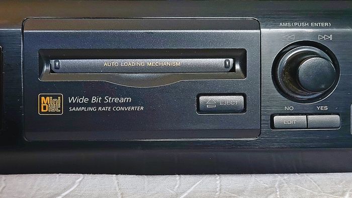 Sony Mini disc recorder MDS JE 510