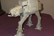 2007 Hasbro Star Wars AT-AT Walker