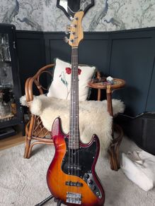 Marcus Miller Sire Jazz bass