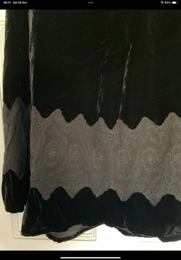 skirt Bnwt velvet skirt Aline size 38 10/12