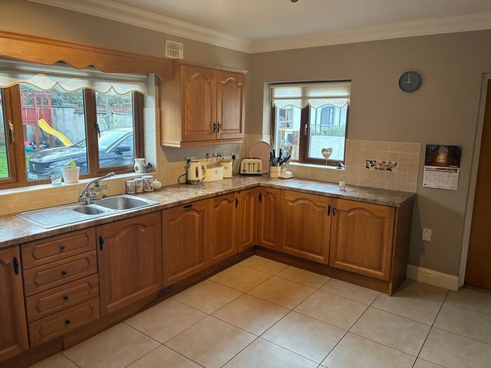 Oak Kitchen