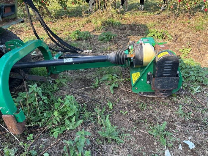 Compact verge mower  RSC105