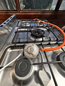 5 ring gas cooker