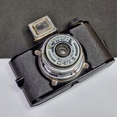 Coronet Cub Vintage Film Camera - Every Distance Fixed Focus Lens | Used | 3 Months Warranty