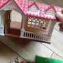 Sylvanian family and Polly pockets Image 3