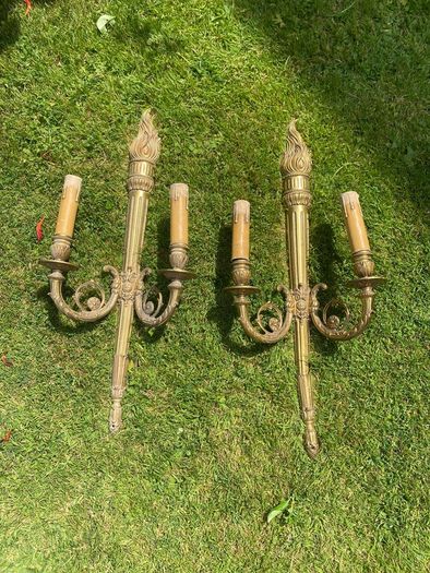 Wall lights Antique Guilt Pair
