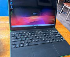 GeoBook 140 Laptop Intel Celeron 4GB RAM 64GB Windows 11 Like New