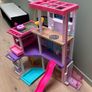 Barbie Dream house & accessories Image 3