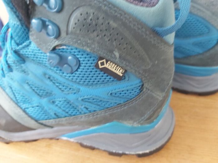 walking boots Northface
