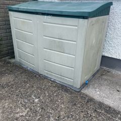 Shed in Good condition
