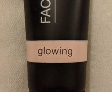 IsaDora Face Primer Glowing